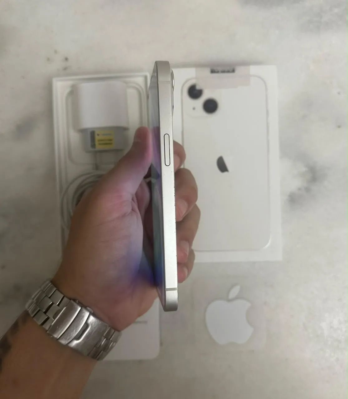 iPhone 13 impecável 