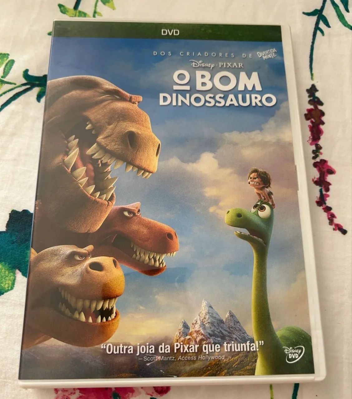 dvd o bom dinossauro, em ótimo estado. original.