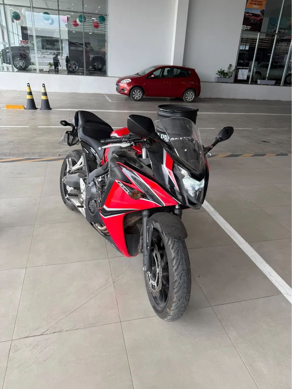 CBR 650F ano/modelo 2019 - Foto 3