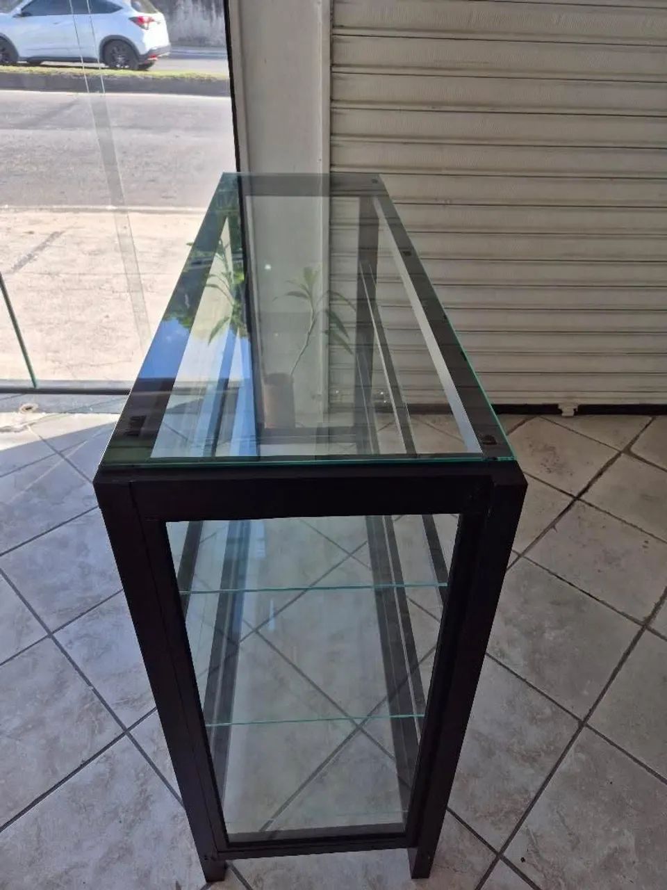 BALCÃO DE ESQUADRIA DE ALUMÍNIO PRETO  E VIDRO  - Foto 3