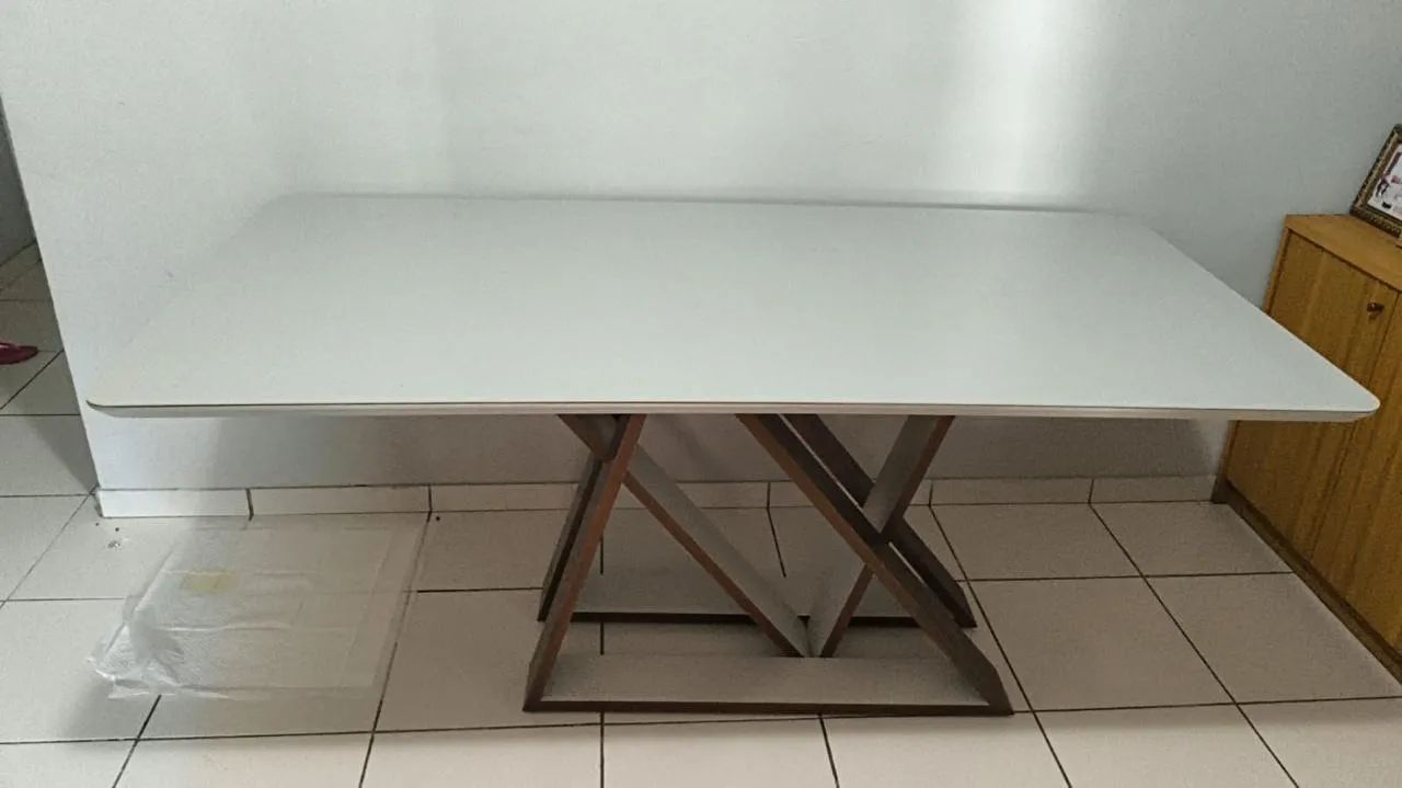 Mesa com 6 cadeiras 1,80 x90