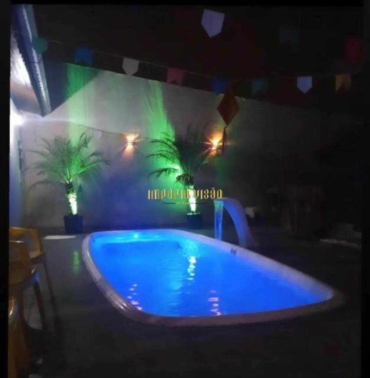 Casa térrea com 4 suítes e guarda roupas, piscina em Poá SP