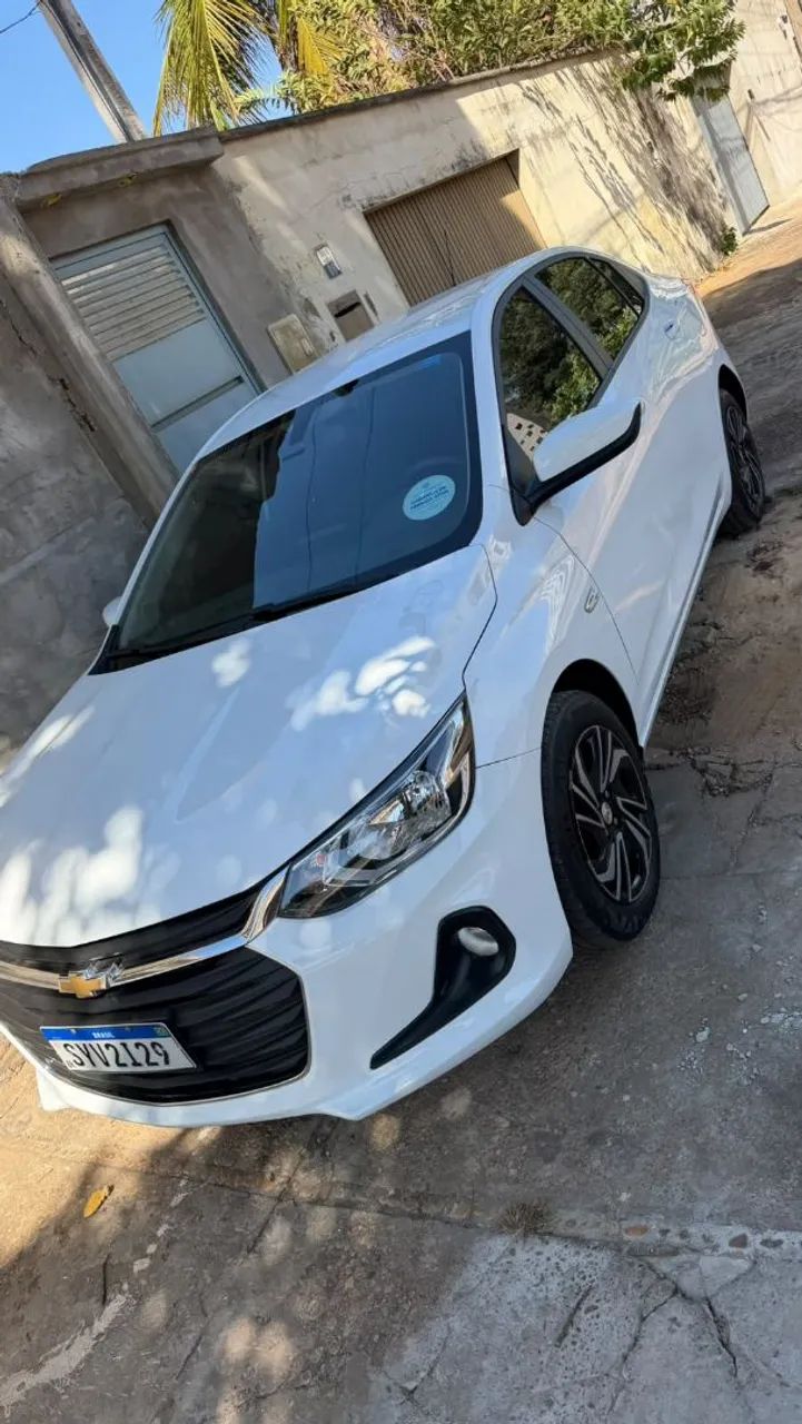 Chevrolet Onix Plus LT 1.0 12V Flex Mec. 4P 2025