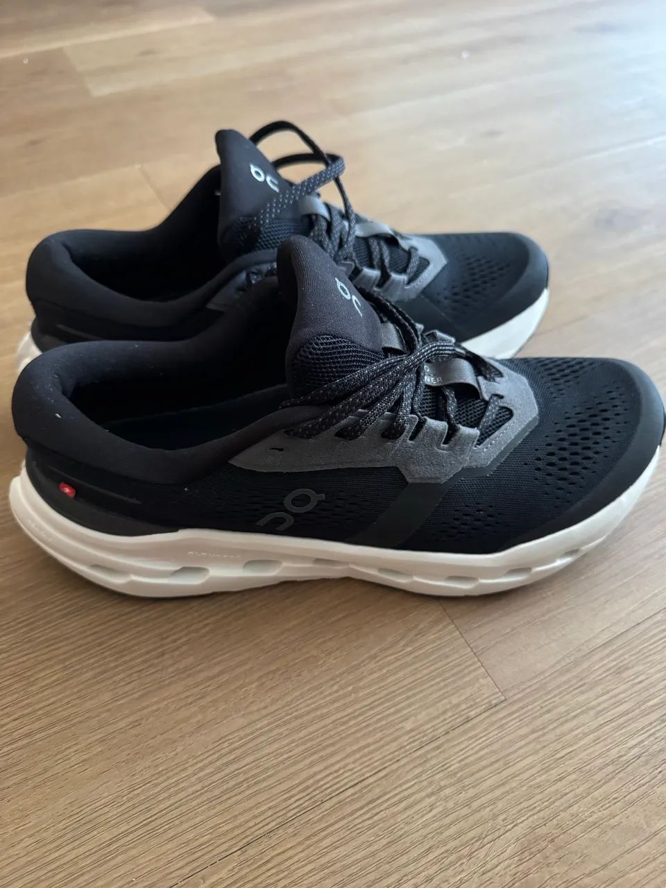 Tênis on cloudrunner - Foto 3