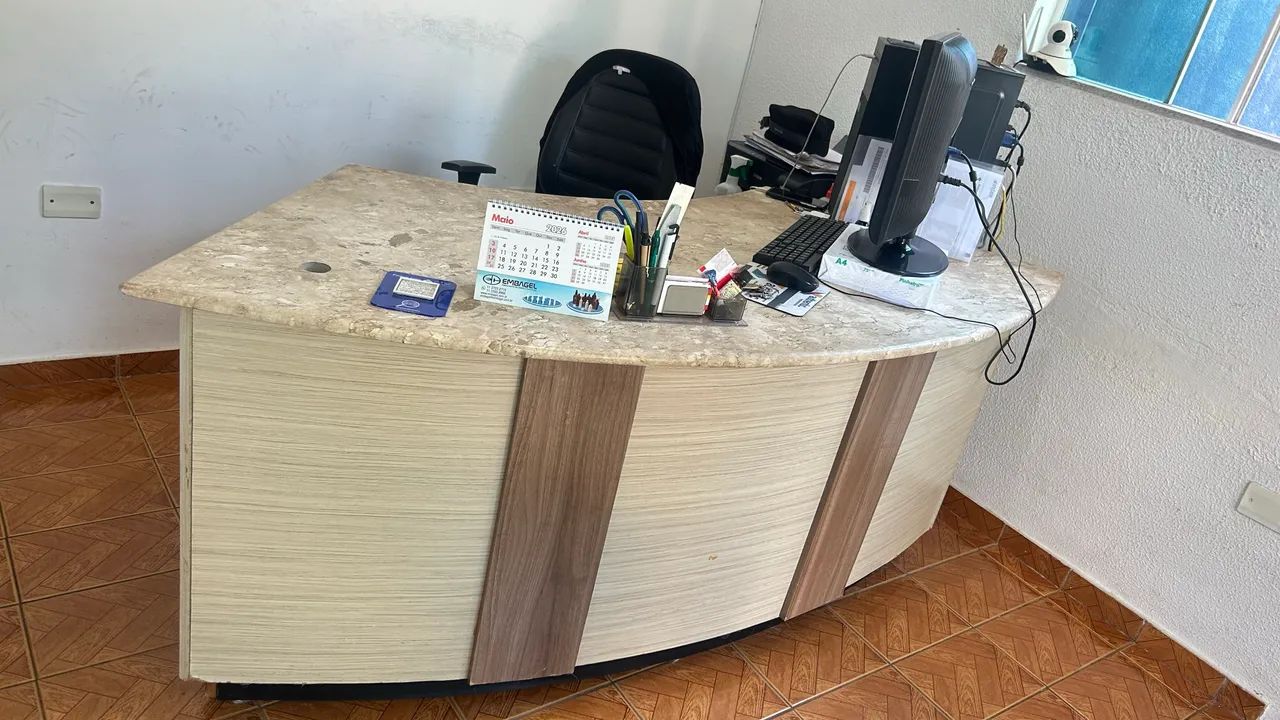 Mesa para escritório