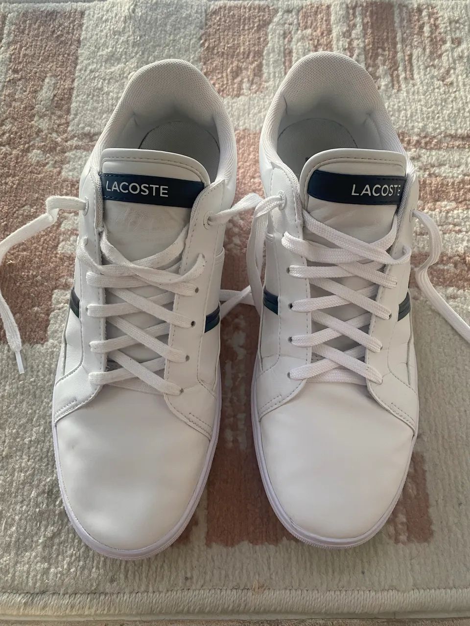 Tênis Lacoste branco  - Foto 4