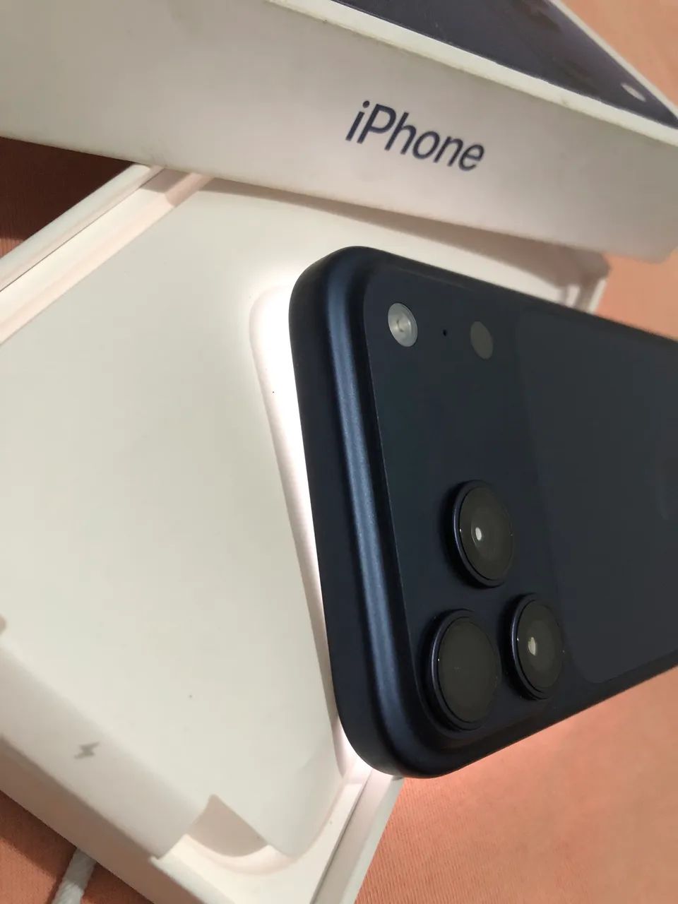 iPhone 17 pro Max - Azul intenso  - Foto 4