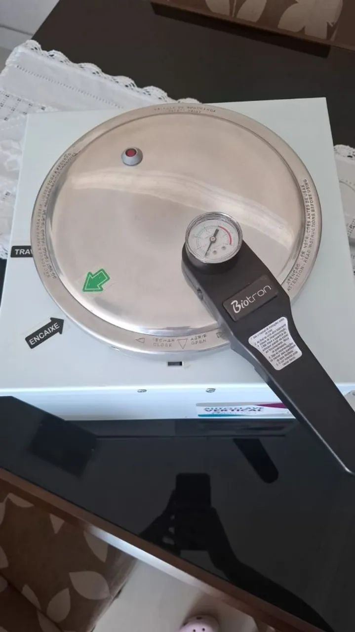 Auto clave Vertical Biotron
