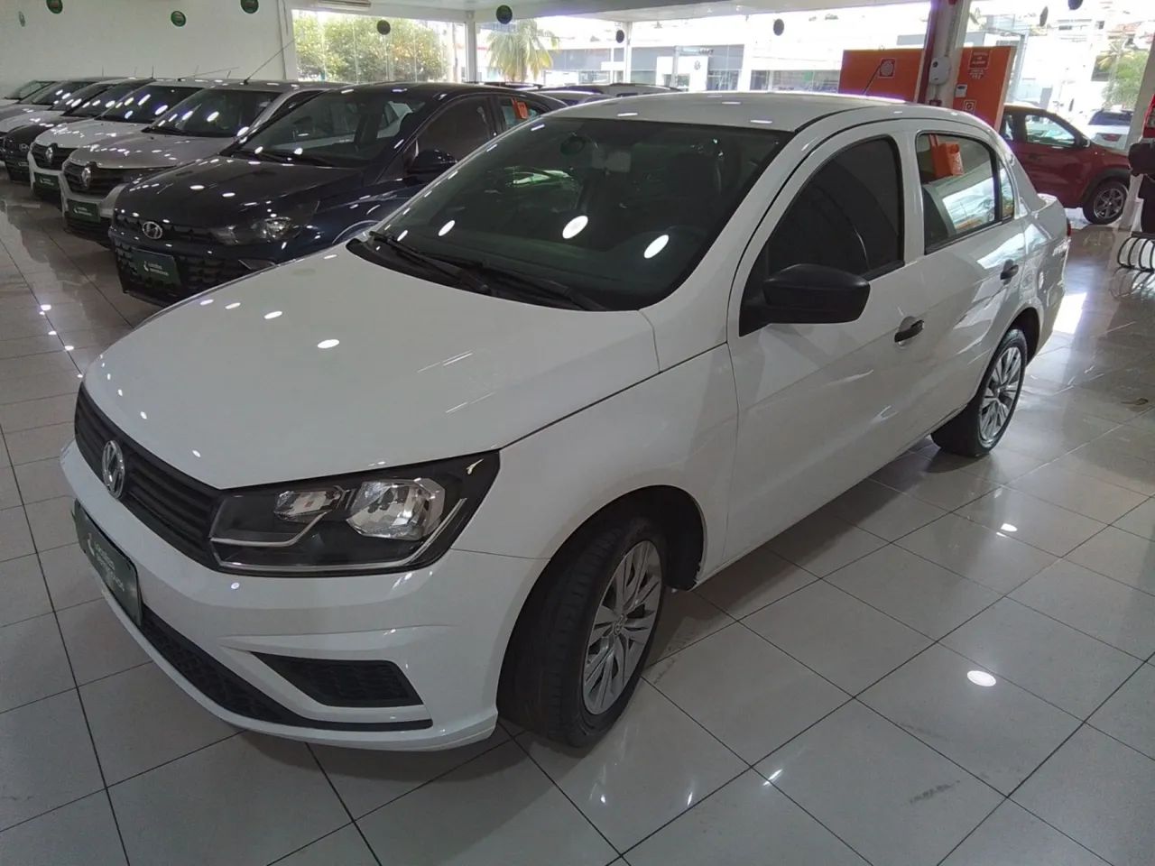 Volkswagen Voyage 1.0 Flex 12V 4p, foto 2 de 11