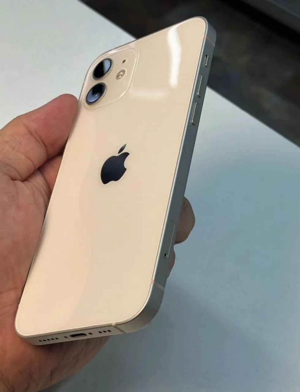 Iphone 12 BRANCO - Foto 3
