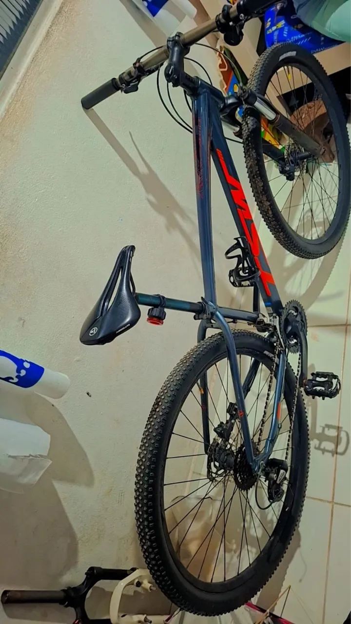 Uma bicicleta  - Foto 4