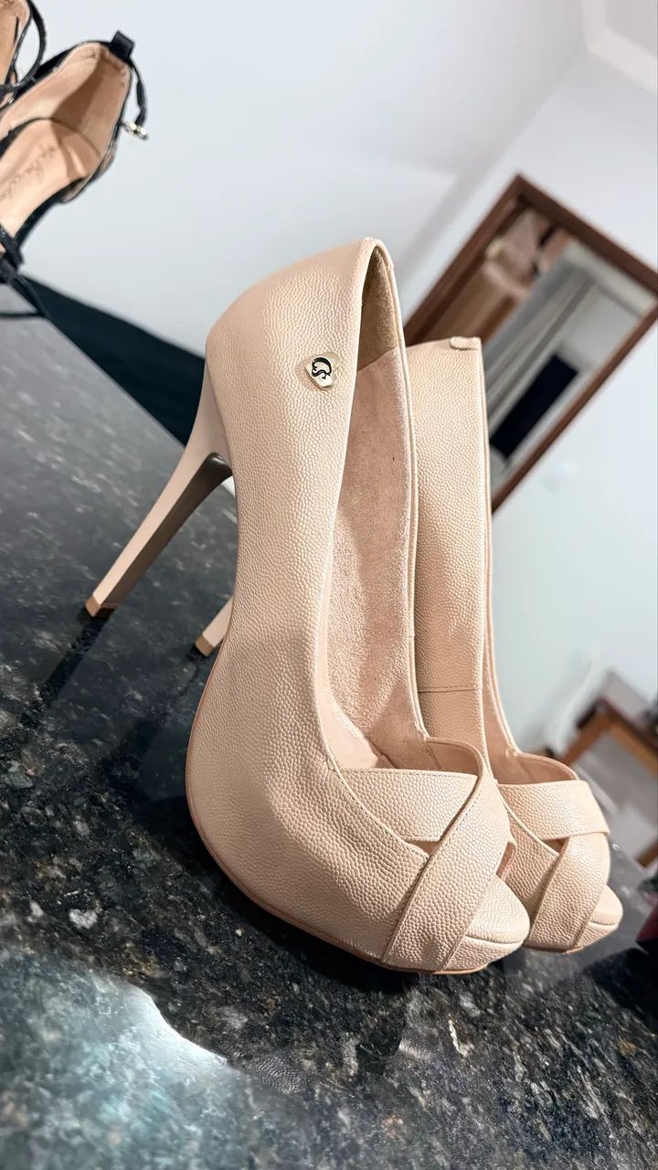 Salto Alto Carmen Steffens