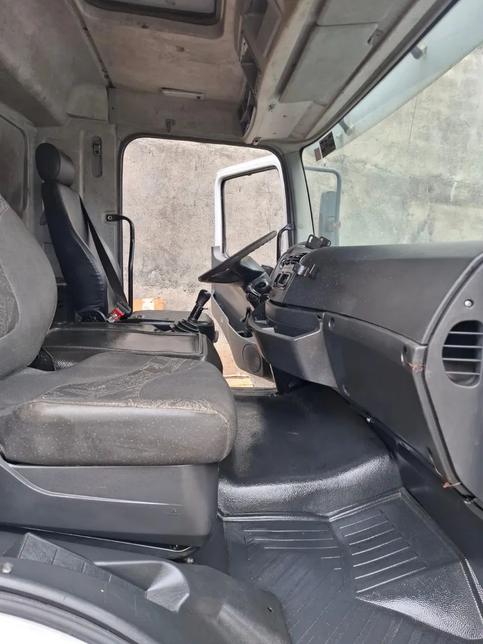 ATEGO 1719 POLIGUINDASTE  - Foto 2