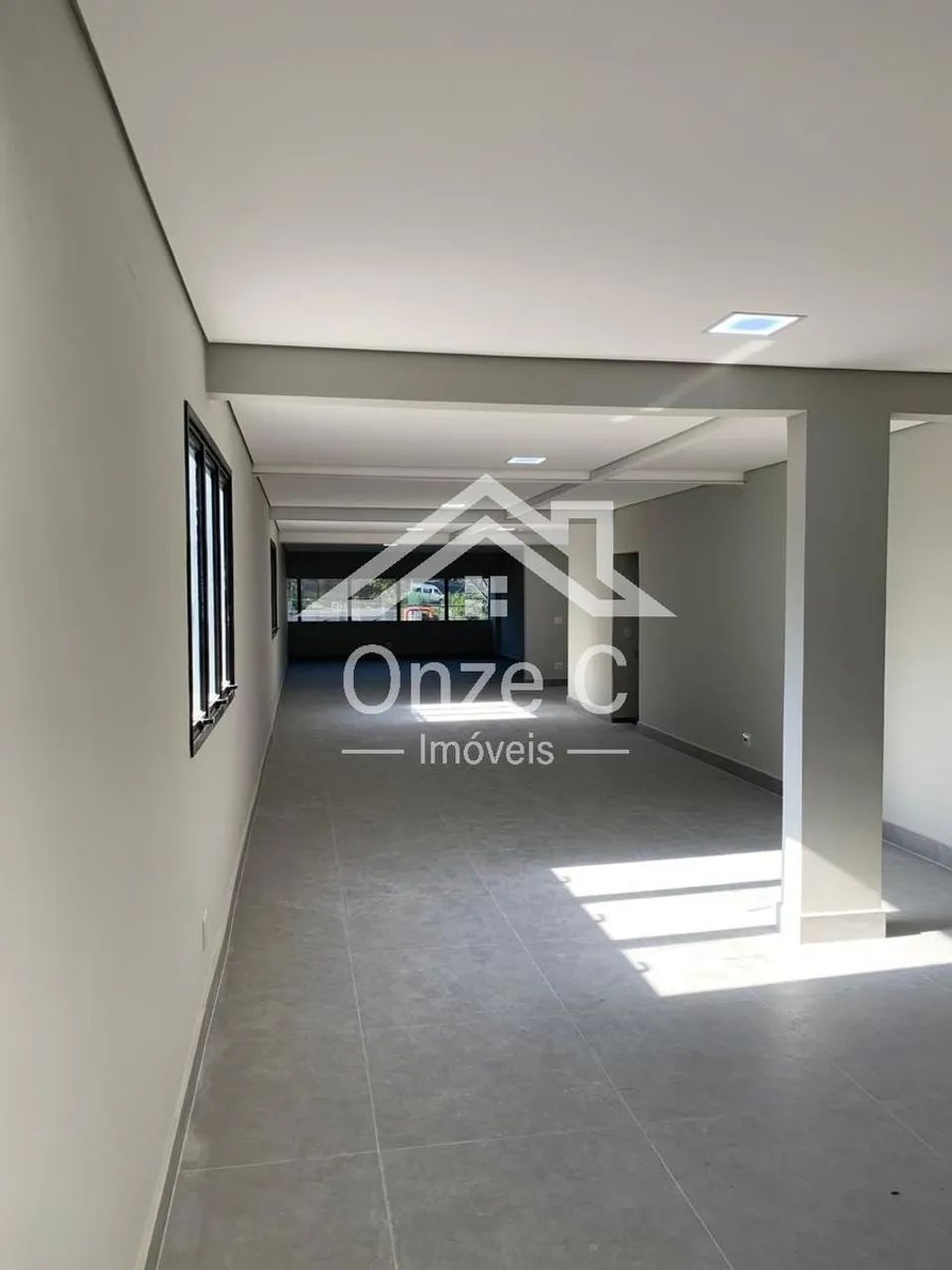 Imóvel comercial com localização privilegiada, ideal para empresas, clínicas, escolas, esc - Foto 5