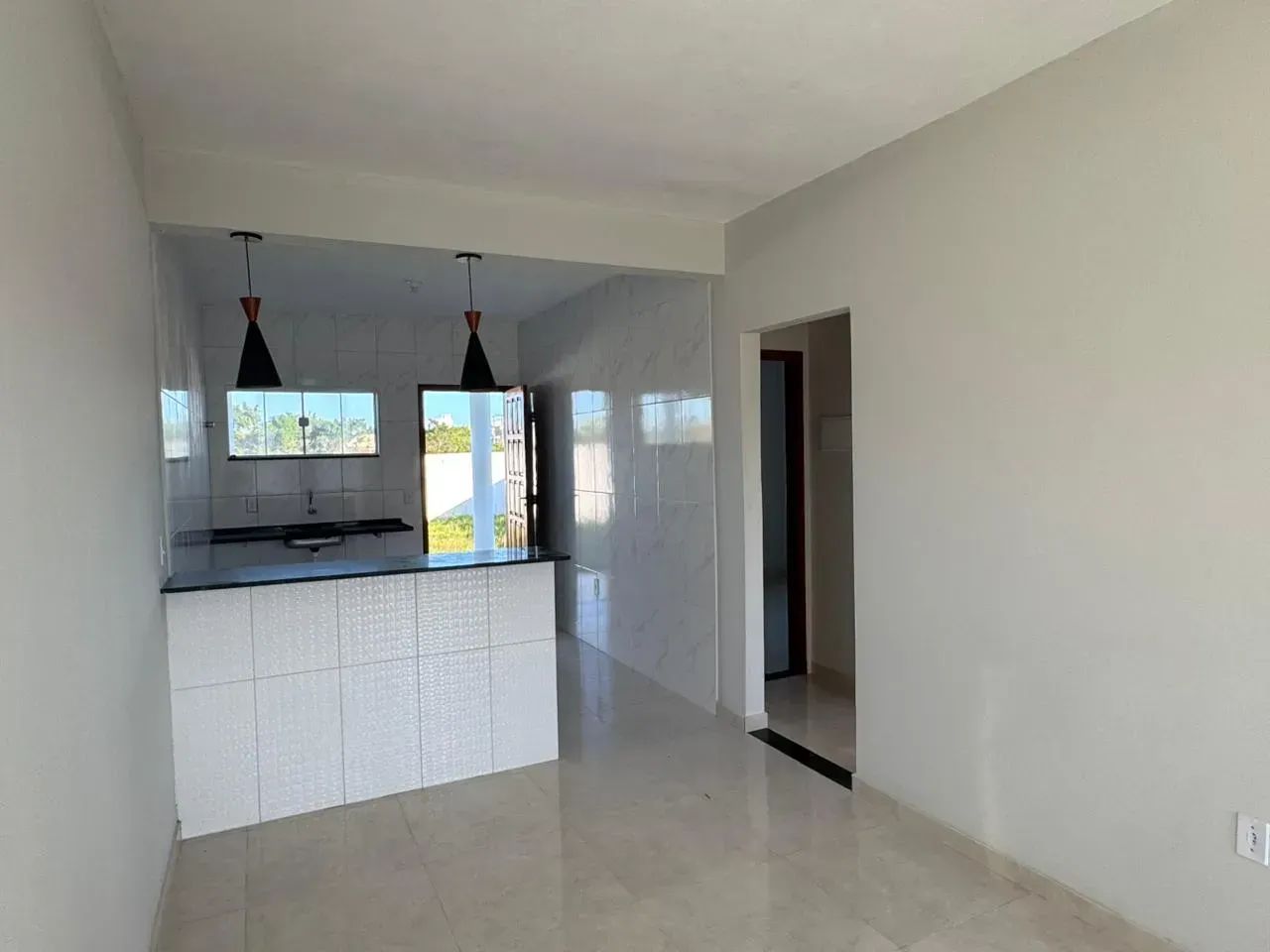 CASA COM 02 QUARTOS (01 SUÍTE) À VENDA ! - Foto 4