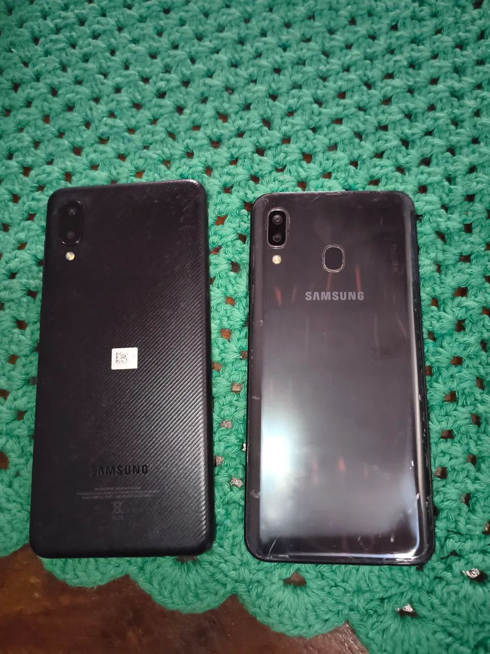 Dois celulares Samsung  - Foto 2
