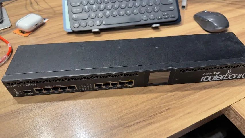 Mikrotik route RB2011Ui AS-RM (4 unidades) - Foto 4