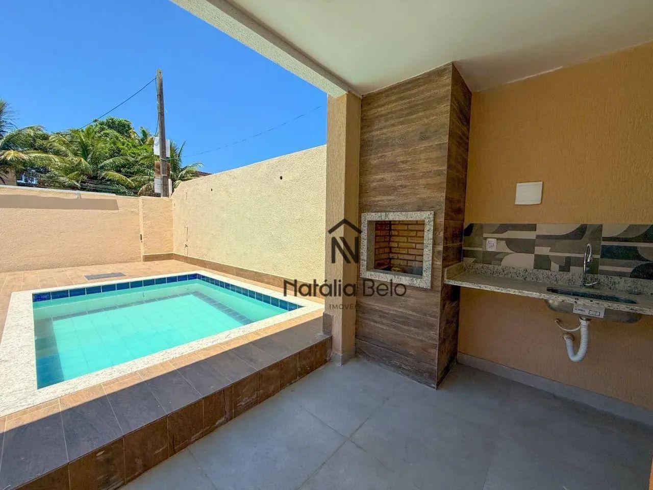Casa com Piscina e Quintal ao lado do Shopping - Foto 2