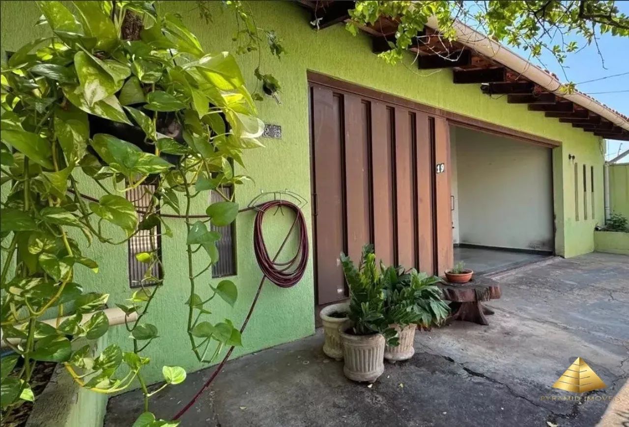 Casa para venda, 3 quarto(s), Jardim Tropical, Cuiabá