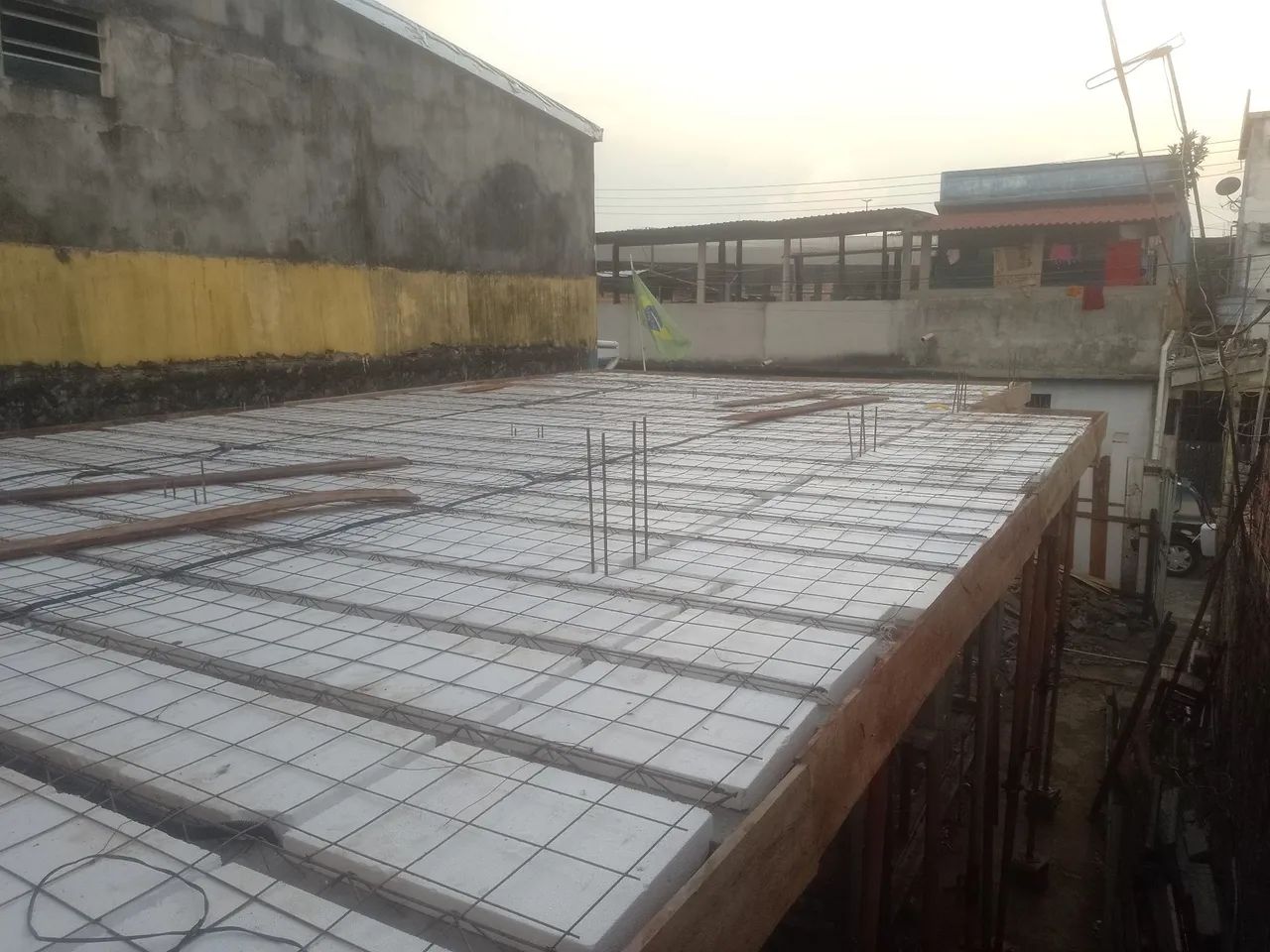 Laje premoldada completa  - Foto 4
