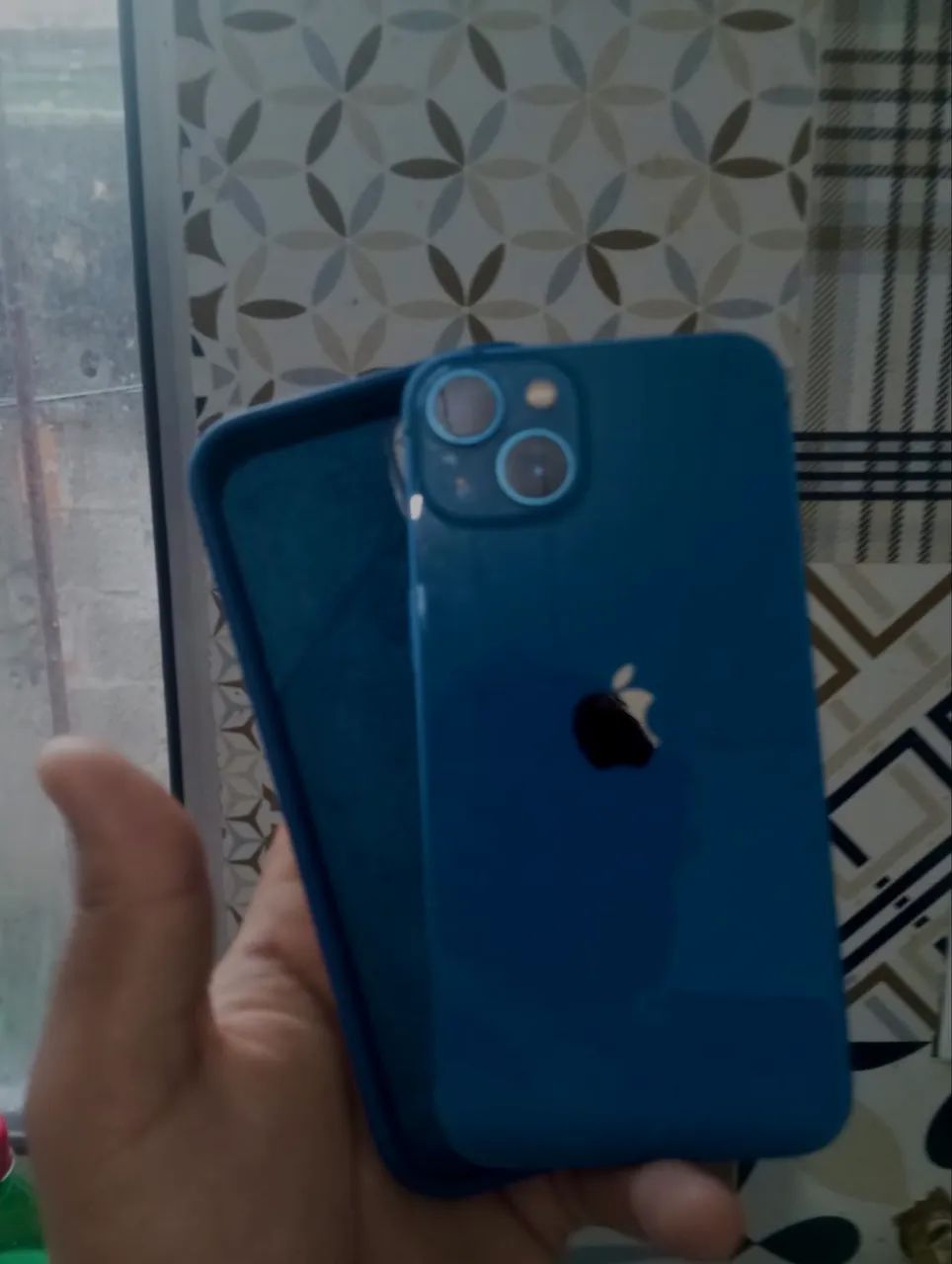 IPLONE 13 AZUL POR 3500