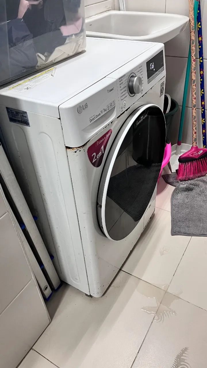 Máquina Lava e Seca LG 11kg - Foto 4
