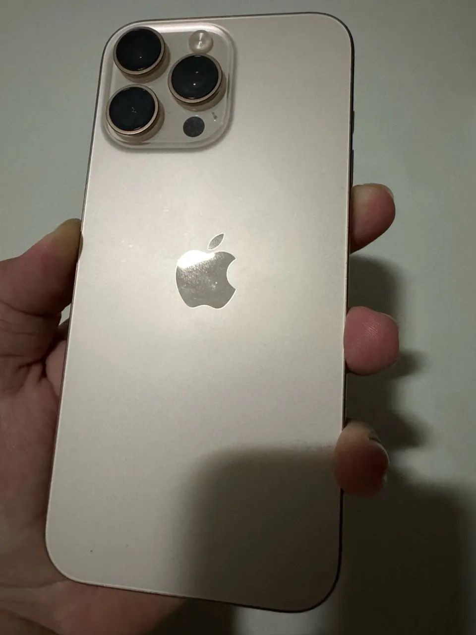 Vendo iPhone 16 pro Max  - Foto 5
