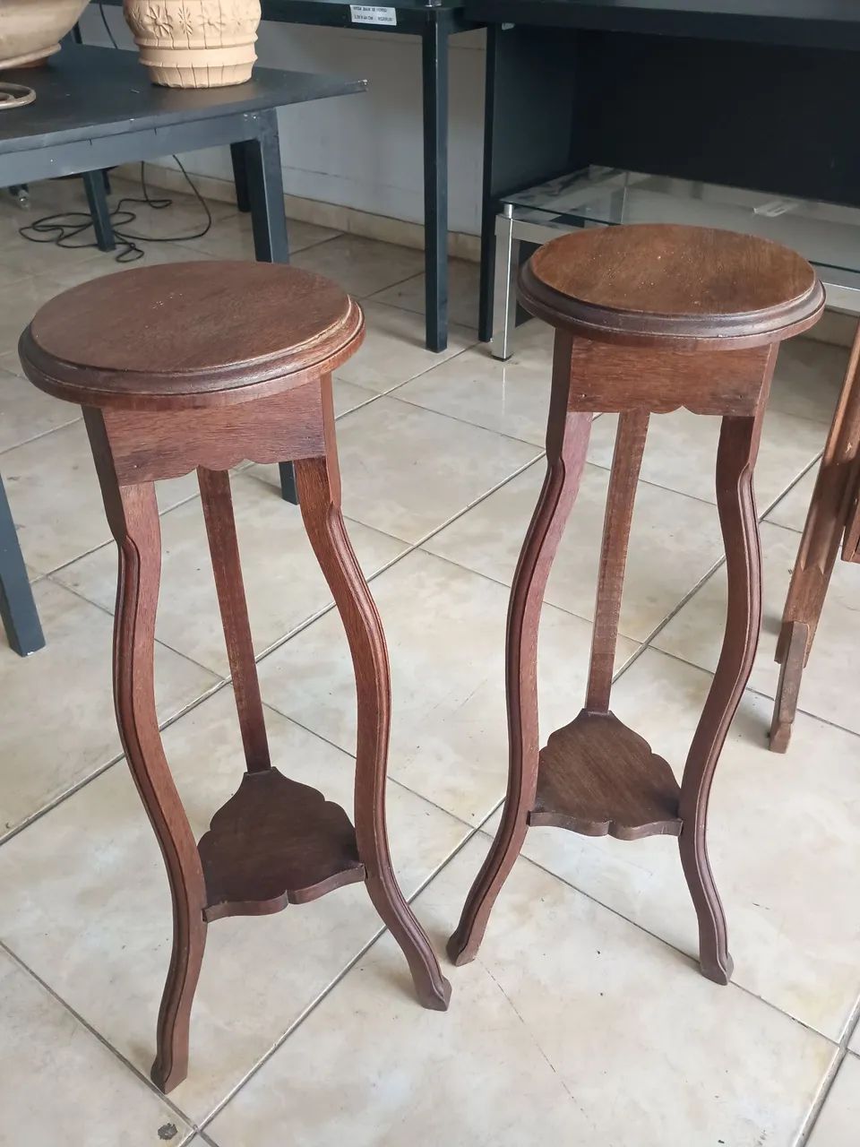 Colunas floreiras antigas