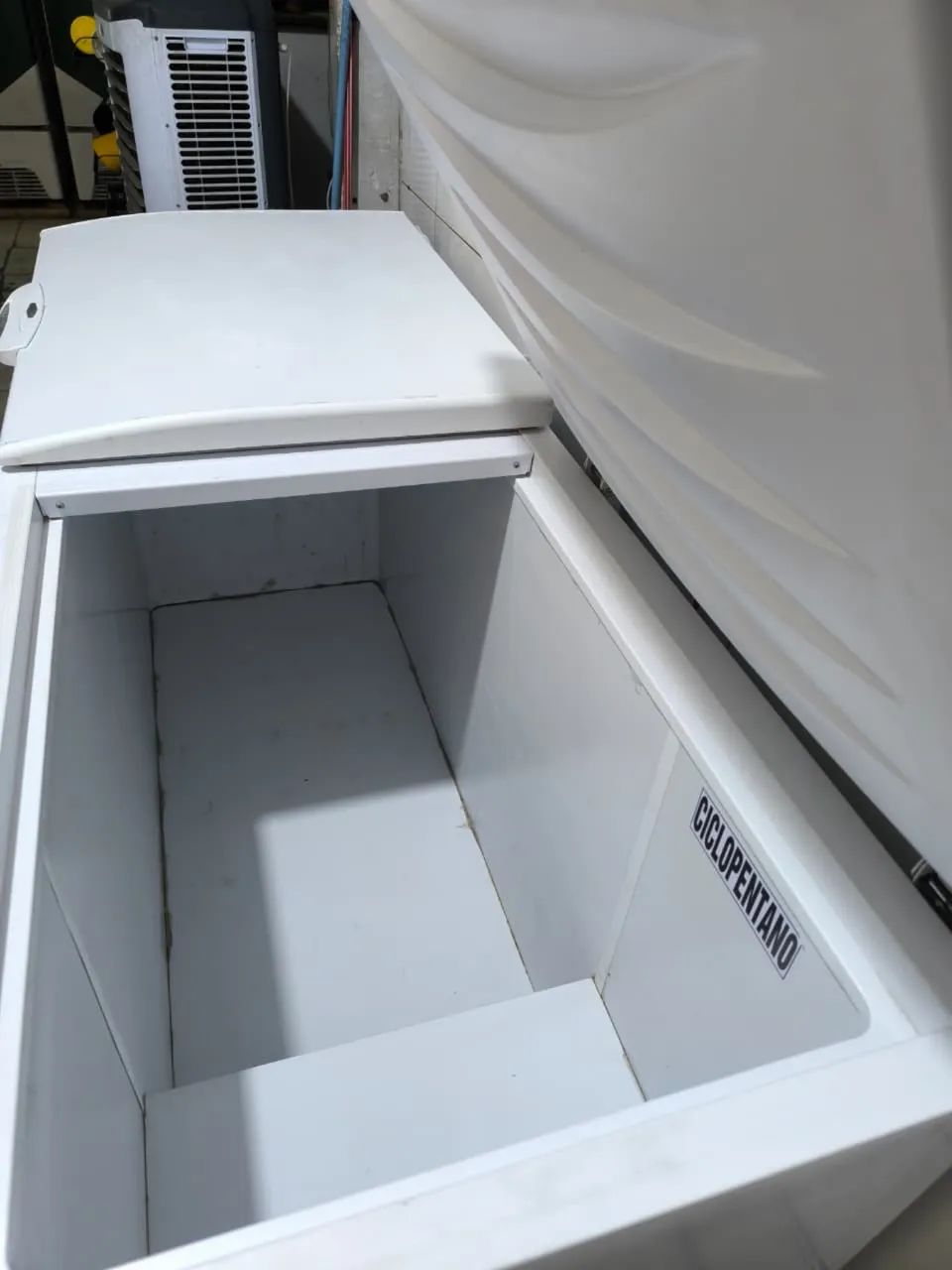 Vendo freezer 532 l  - Foto 2