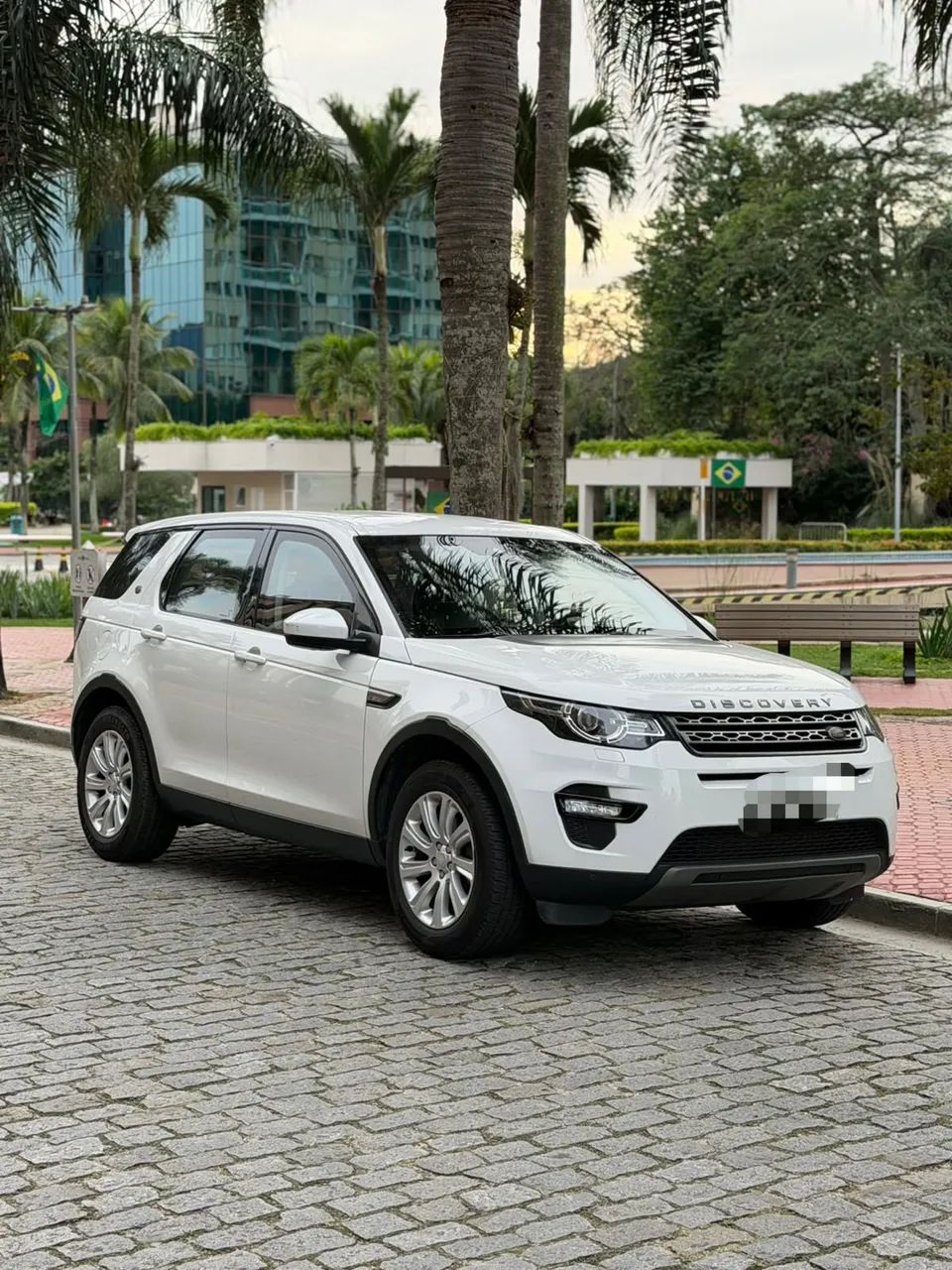 Land Rover Discovery Sport 2016
