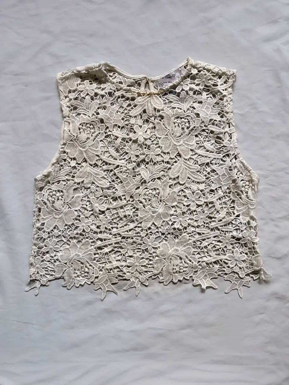 Cropped Redado Off White - Com Etiqueta - Foto 3