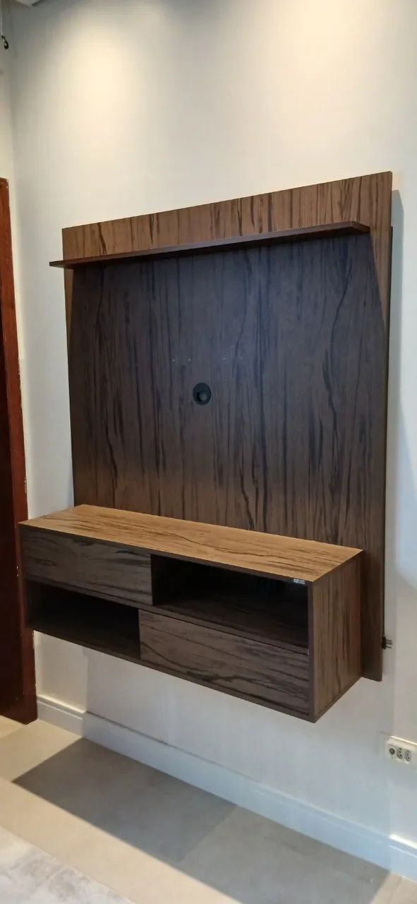 Painel de TV com Bancada Suspensa  - Foto 4