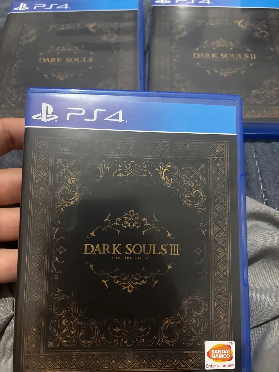 Jogo ps4 Dark Souls 1 2 e 3 - Foto 4