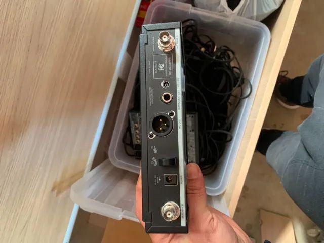 Kit Transmissor e Receptor Shure BLX4R - Foto 2