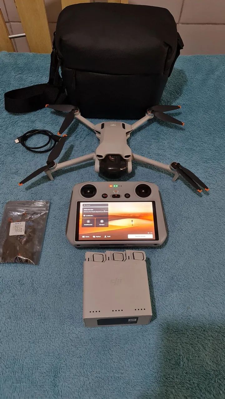 Drone dji mini 3 com tela