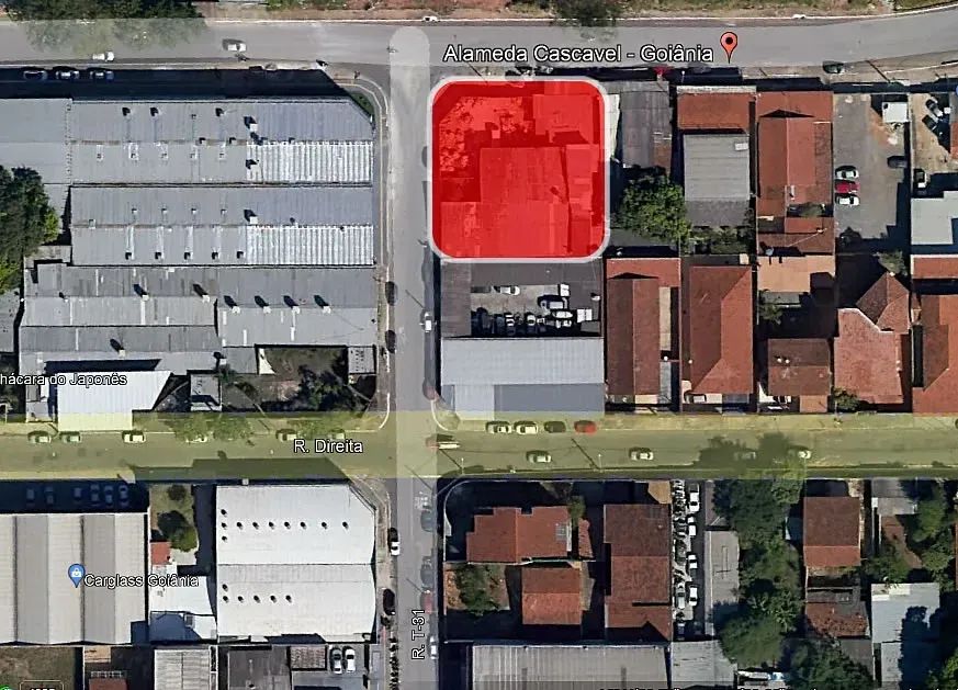 2 Lotes esquina com a alameda Cascavel. Planos e murados!