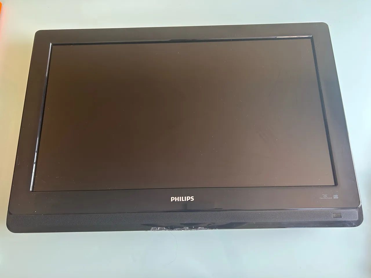 TV Philips 32 Polegadas HD + Acessórios - Foto 2