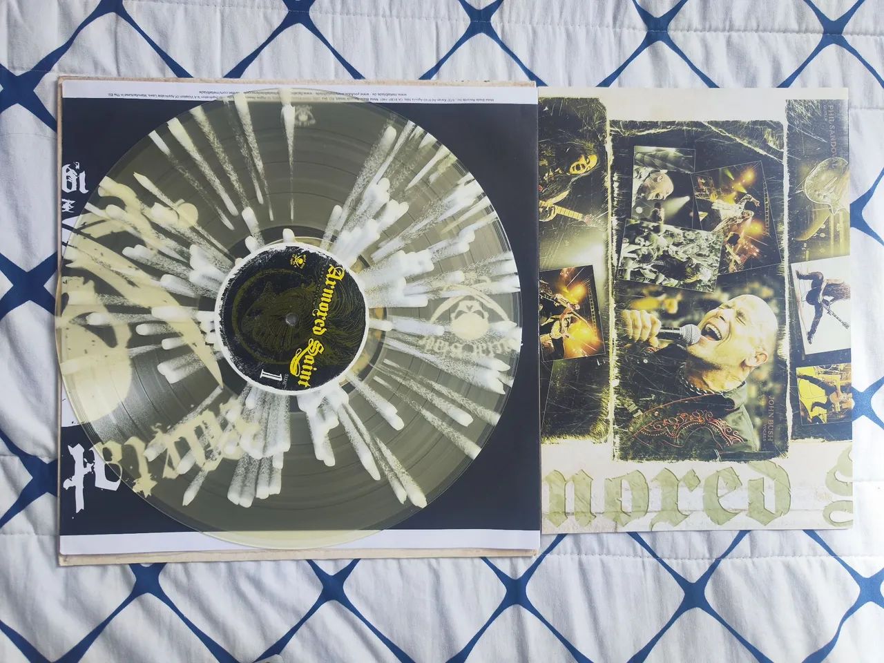 LP Armored Saint Carpe Noctum Edição Limitada Numerada - Foto 4