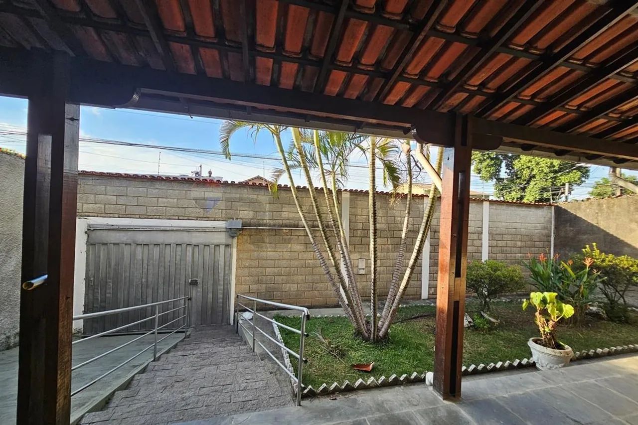 Casa com 3 quartos, 1 suíte, DCE e 2 vagas no bairro Céu Azul! - Foto 2