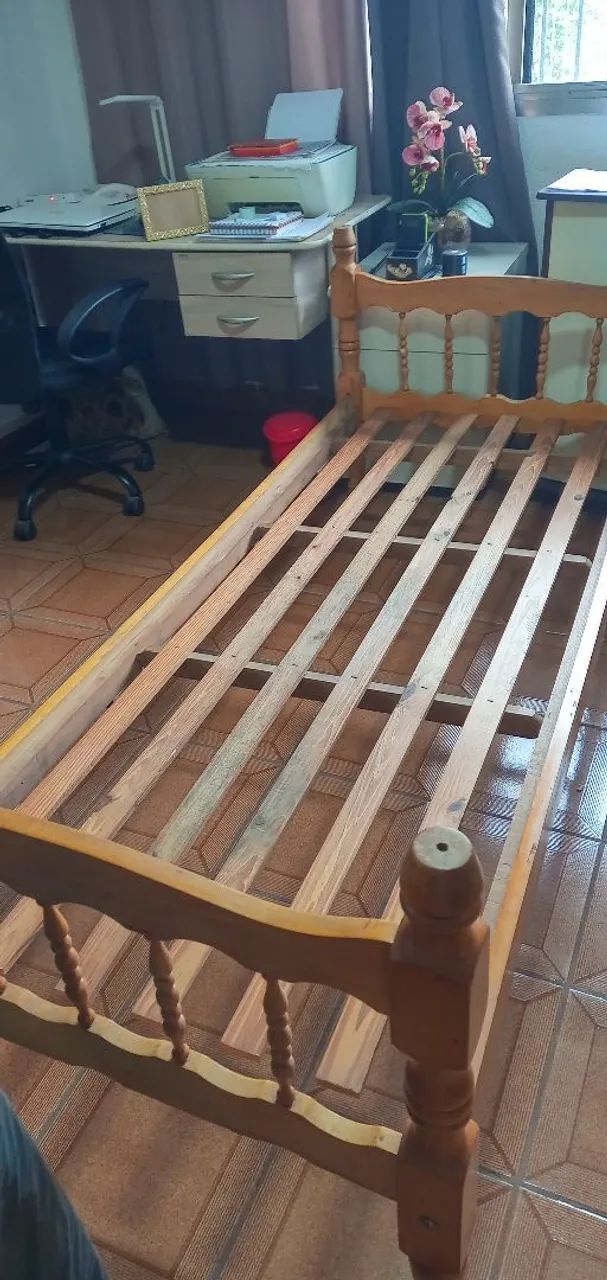 Cama de solteiro 