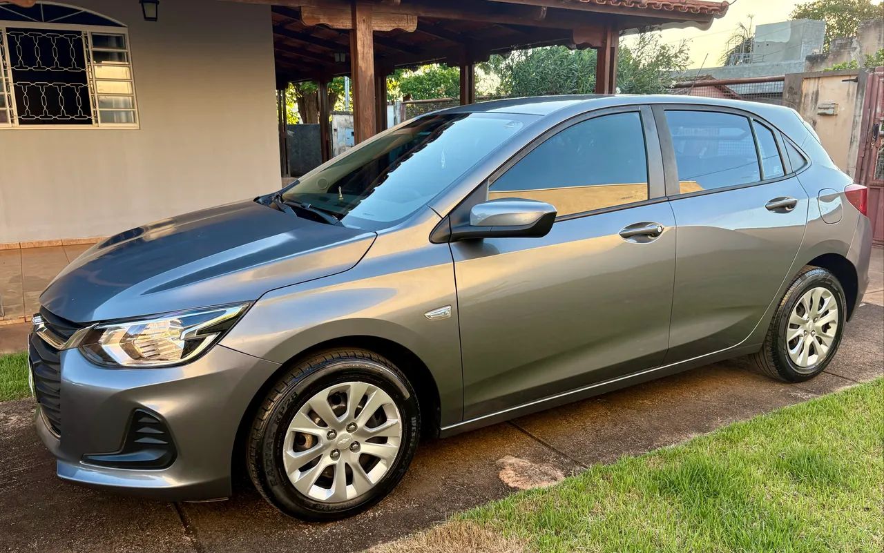 Chevrolet Onix ONIX HATCH LT 1.0 12V Flex 5p Mec. 2021
