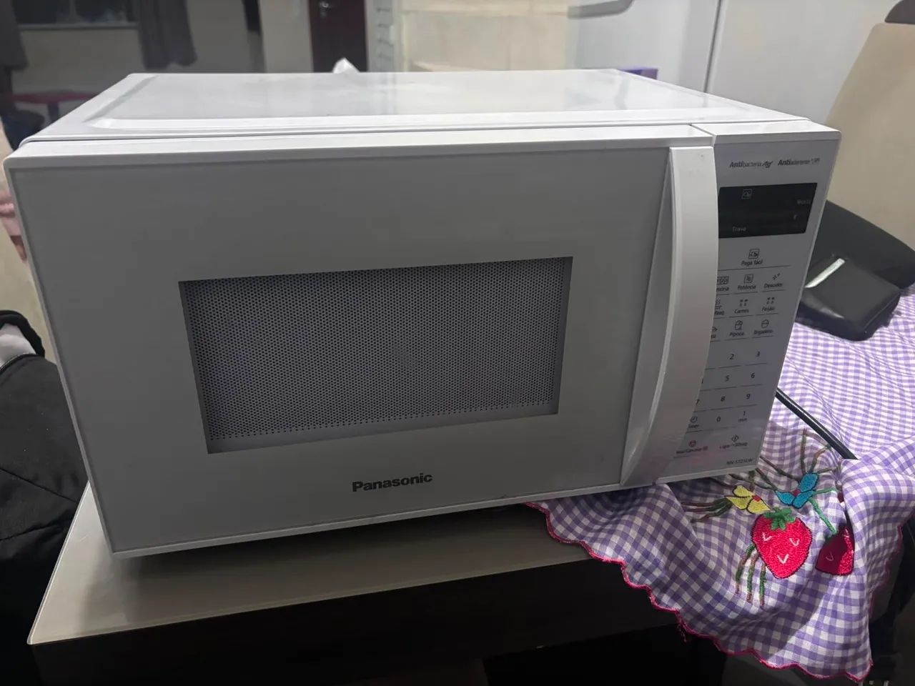 Micro-ondas Panasonic Branco 21L Para Conserto ou Peças