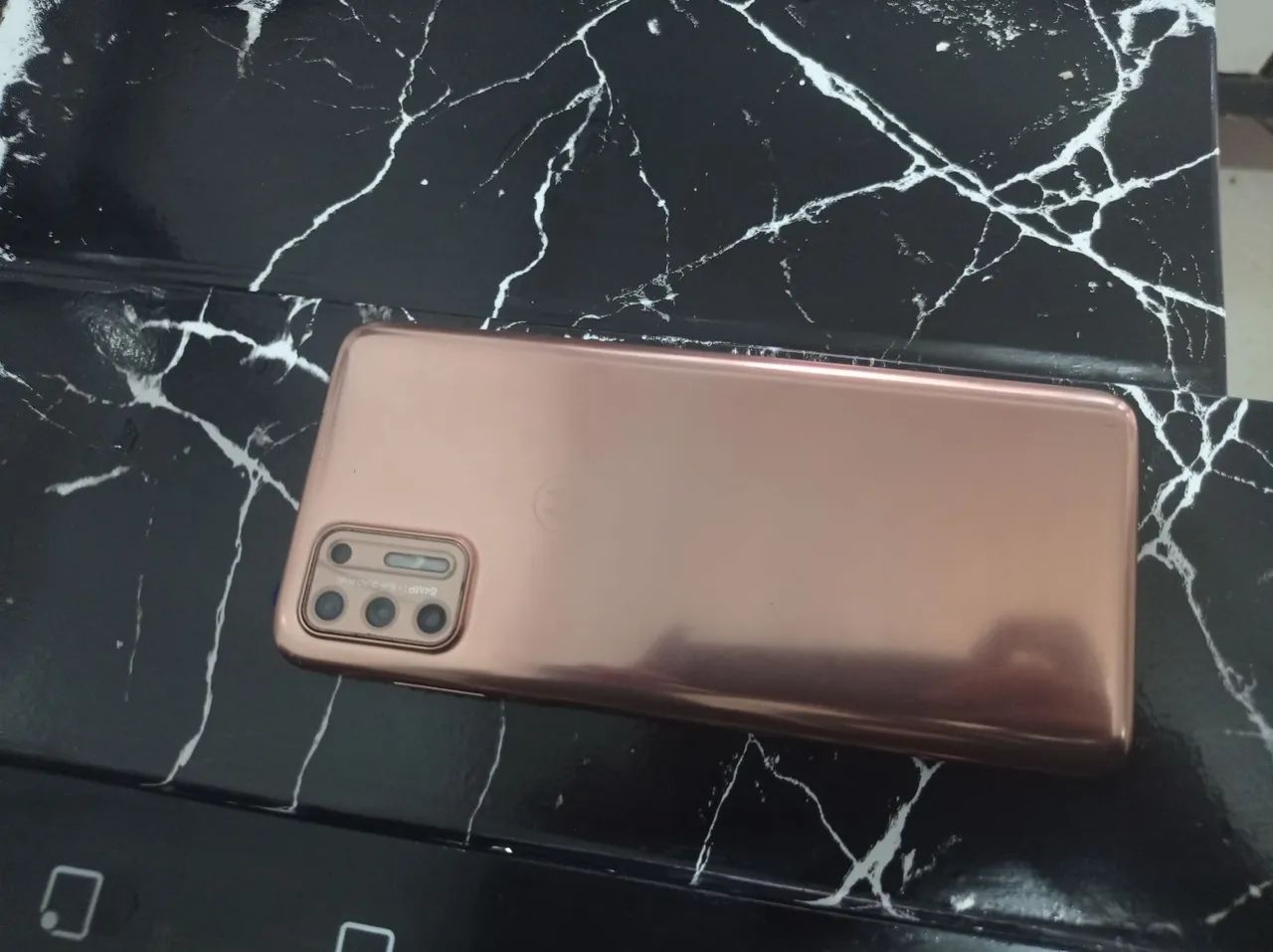 Vende um celular em ótimo estado  - Foto 4