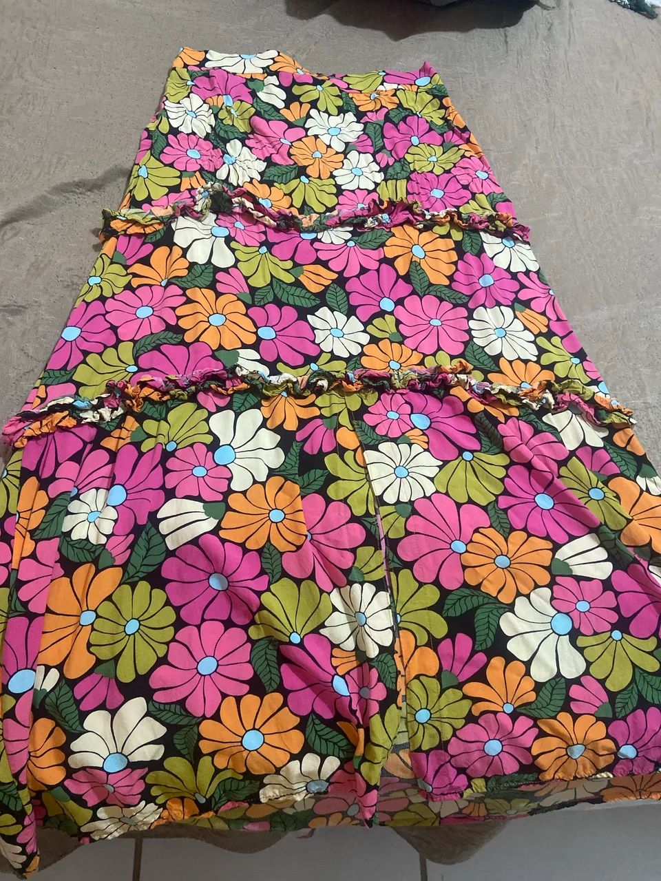 Roupas usadas em promoção 