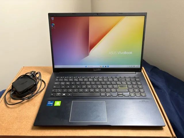 Notebook ASUS Vivobook 15 i7 8RAM 250 ssd