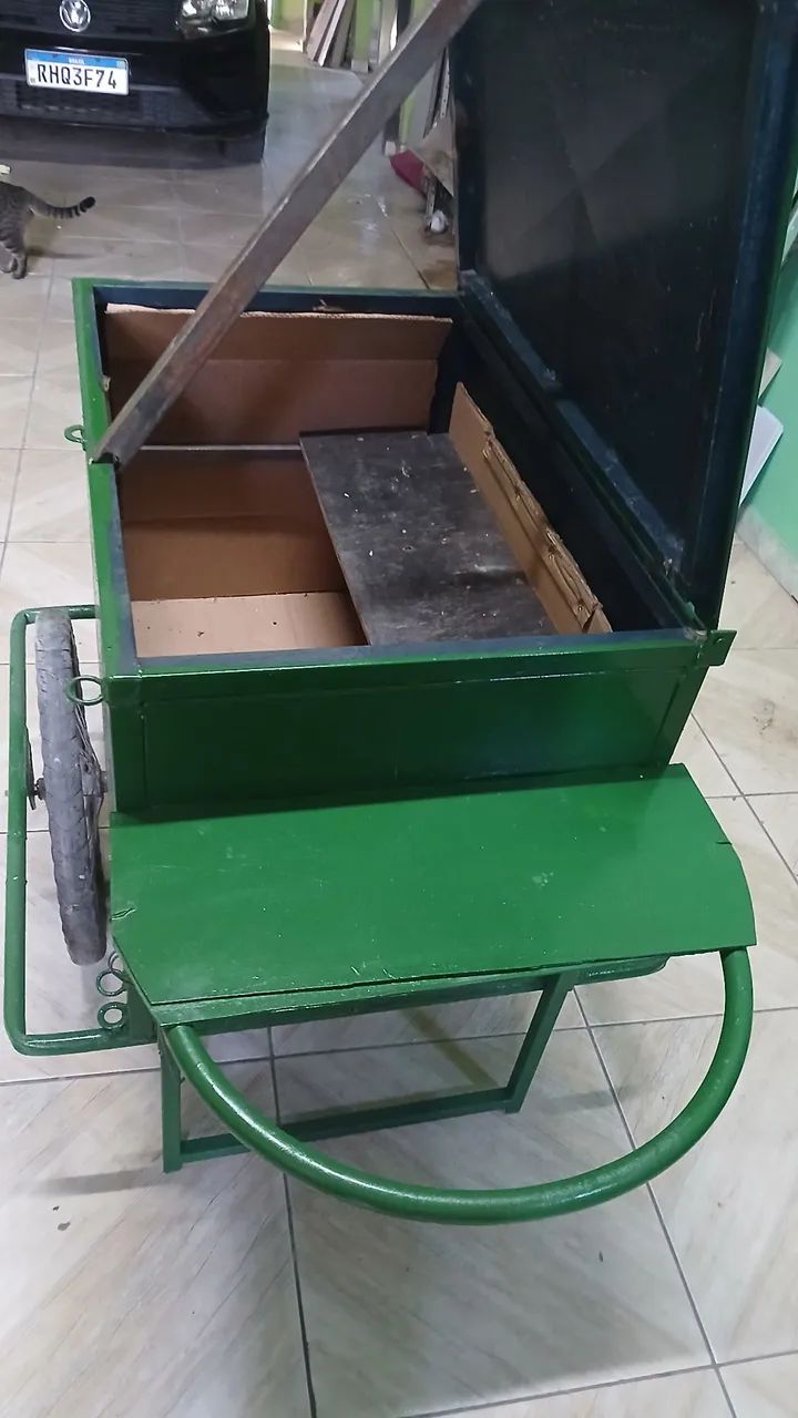 Vendo  carrinho para vender salgados 