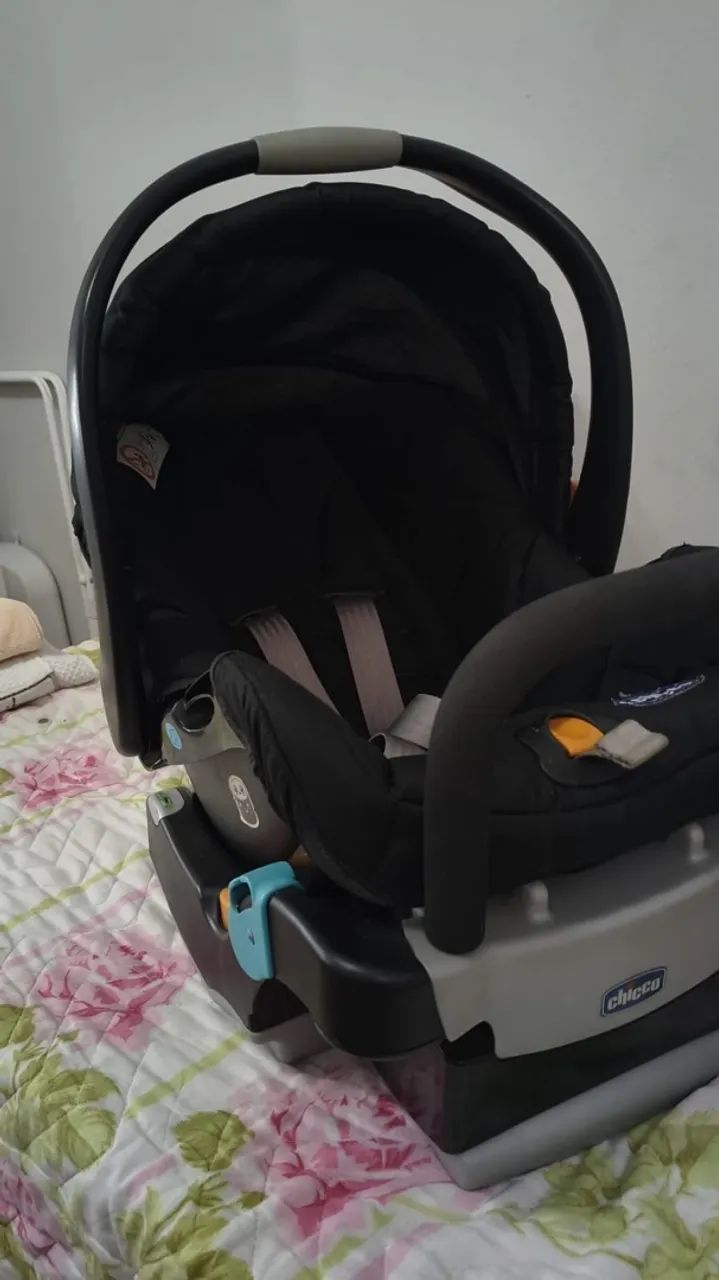 Kit CHICCO Carrinho + bebe conforto + base  - Foto 5