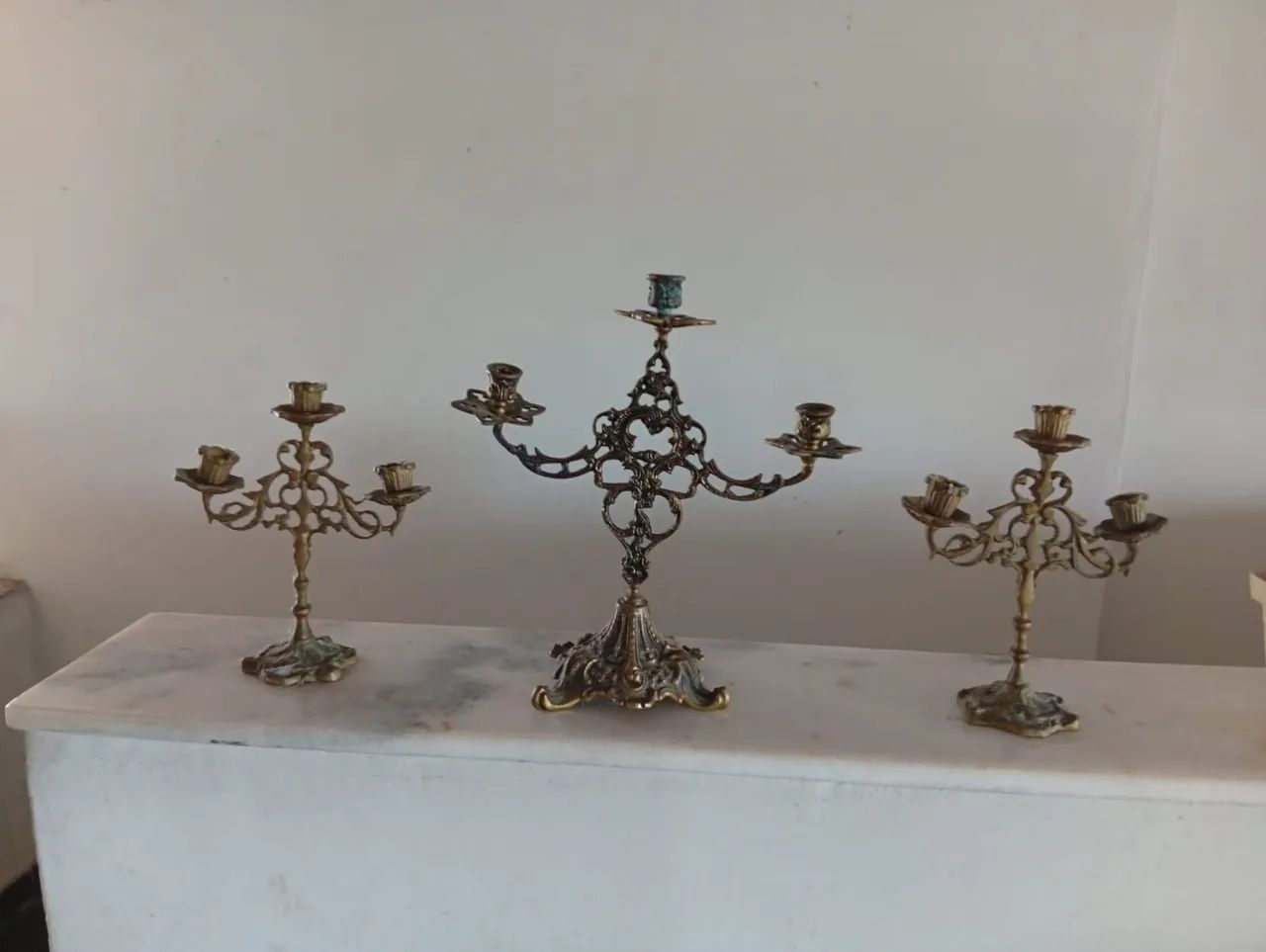 Castiçal de bronze antigo 