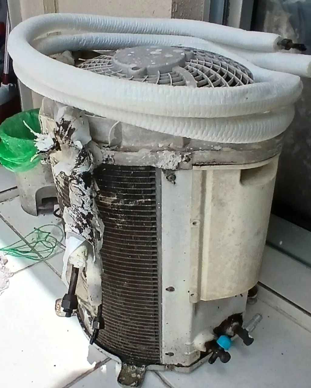 Ar-condicionado Split 9.000 BTUs - Usado - Foto 3