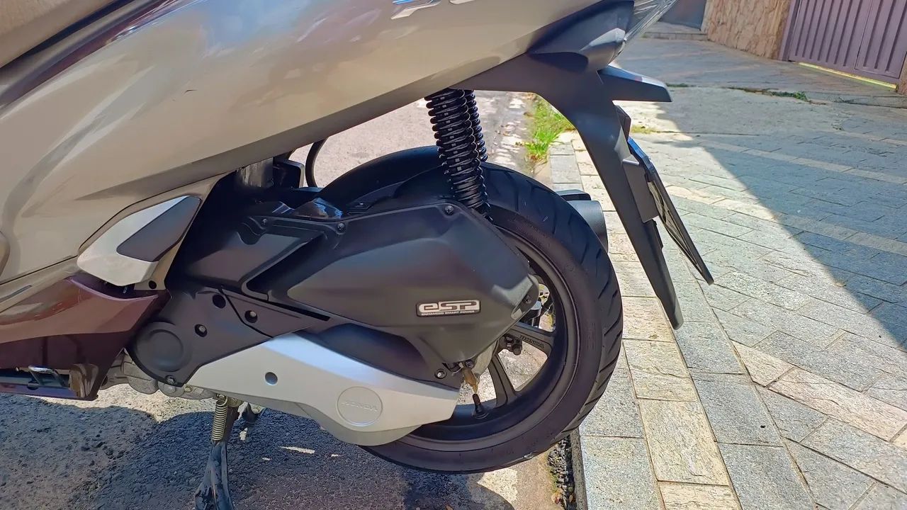 HONDA PCX 150 DLX - Foto 4